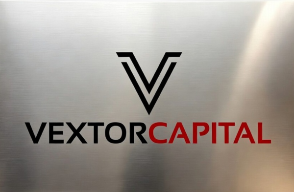 Logo Vextor Capital sito finanza – migliori strategie investimento ETF piattaforme trading crypto 2026 Vextor Capital finance website logo – best investment strategies ETFs trading platforms crypto 2026